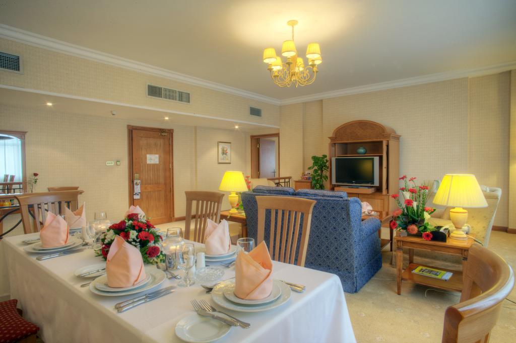 Al Diar Siji Hotel Fujairah Buitenkant foto