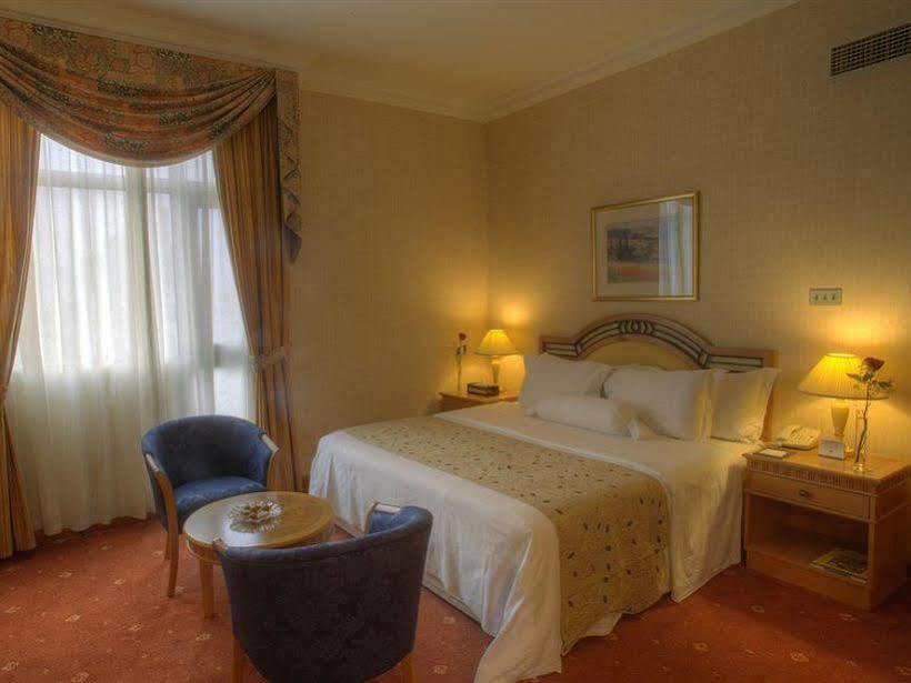 Al Diar Siji Hotel Fujairah Buitenkant foto