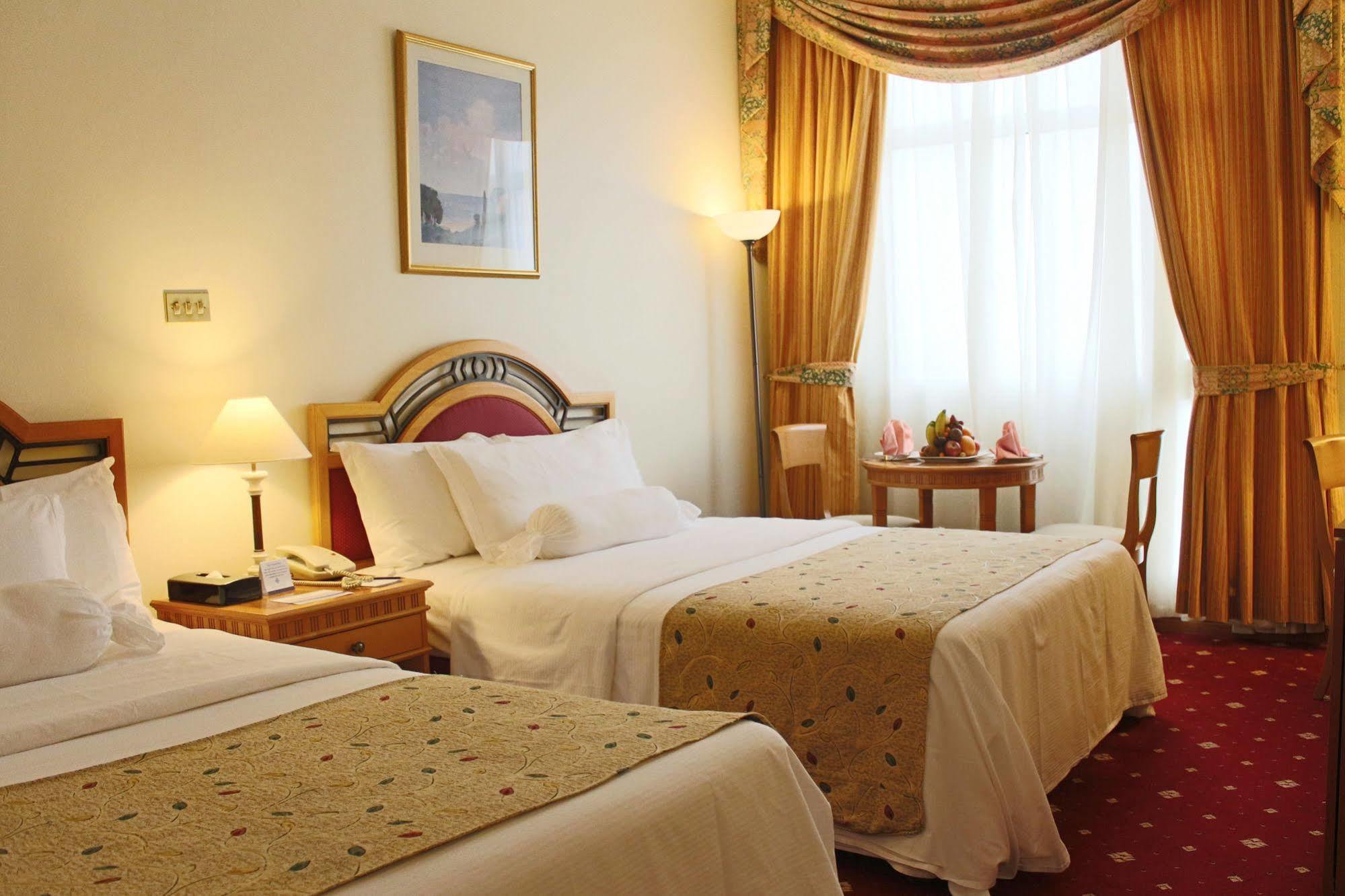 Al Diar Siji Hotel Fujairah Buitenkant foto