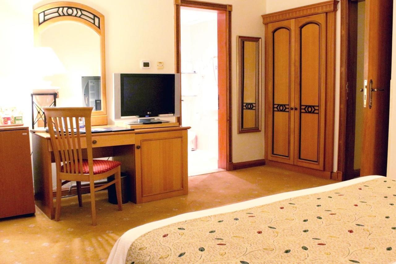 Al Diar Siji Hotel Fujairah Buitenkant foto